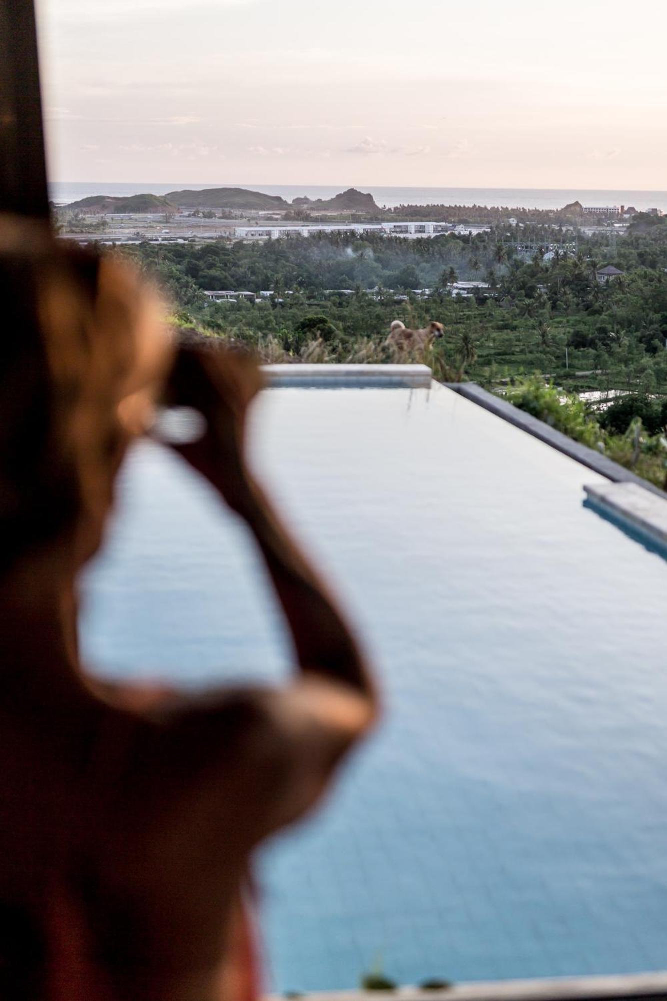 Drop In Surf Lodge Kuta  Esterno foto