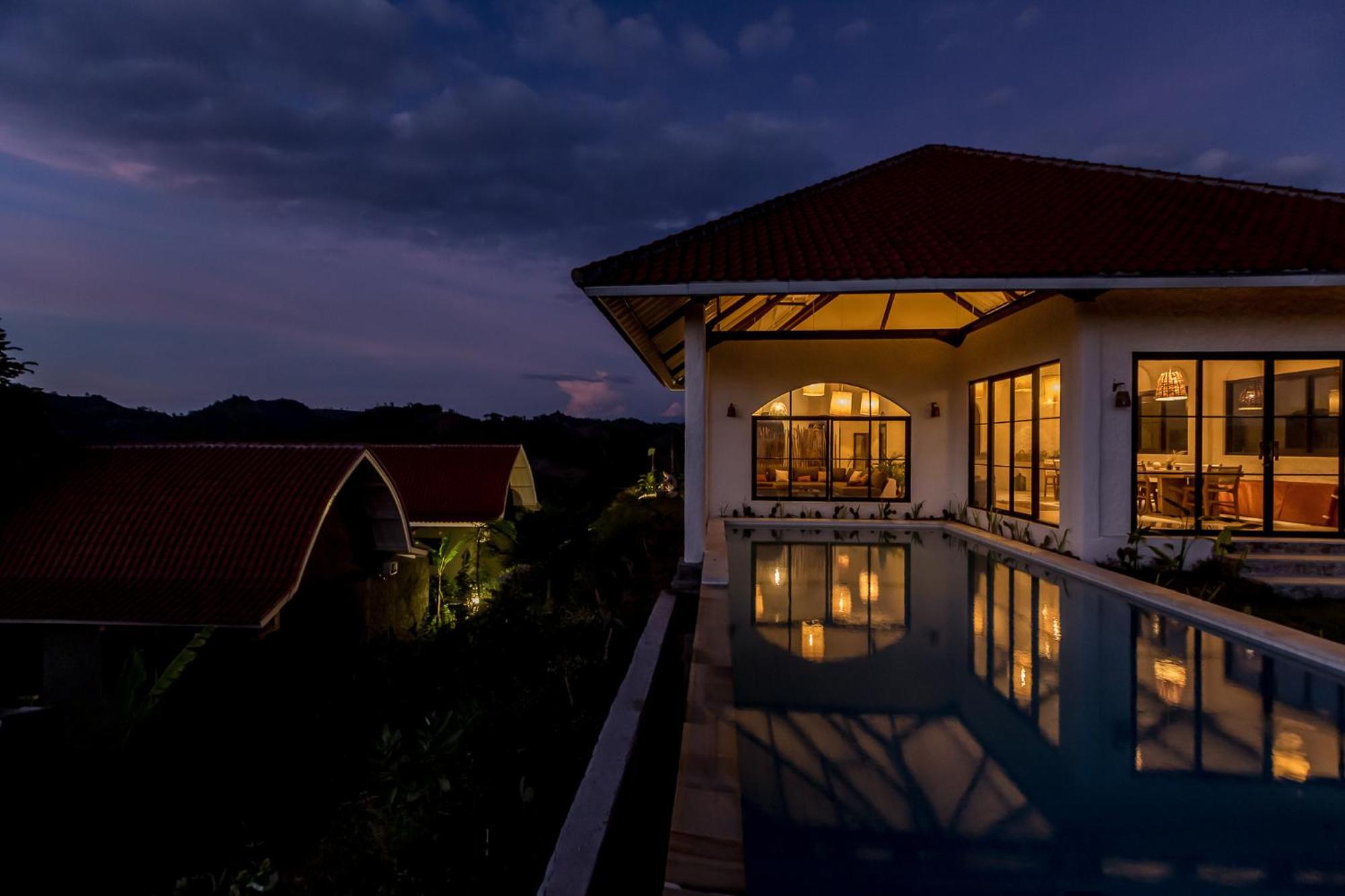 Drop In Surf Lodge Kuta  Esterno foto